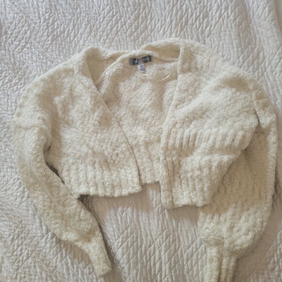 Urban Outfitters Fuzzy Cropped Cardigan Top - Picture 3 of 12